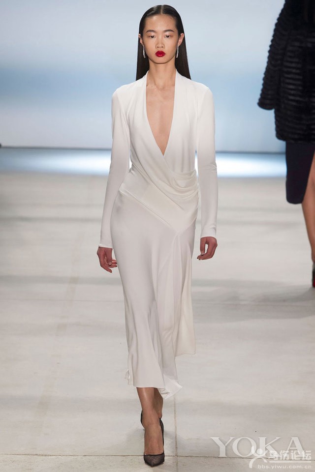 Cushnie & Ochs 2016ﶬϵ